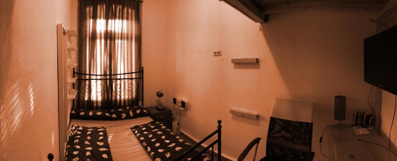 zentrumnahe Privatzimmer Erfurt Exterior foto