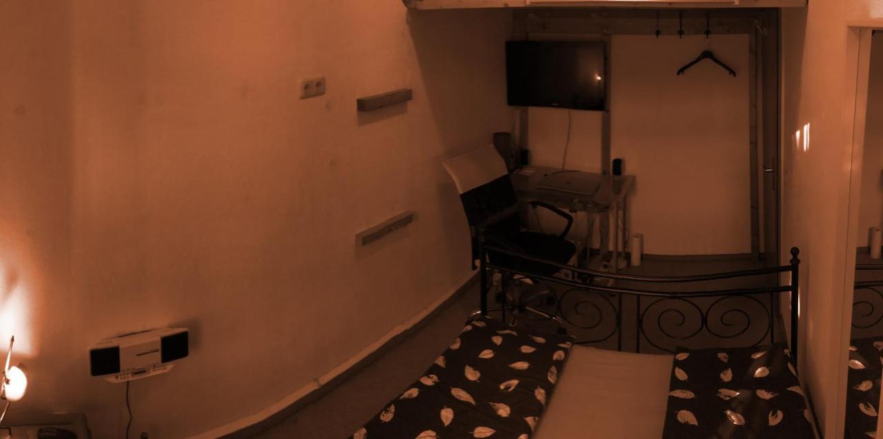 zentrumnahe Privatzimmer Erfurt Exterior foto