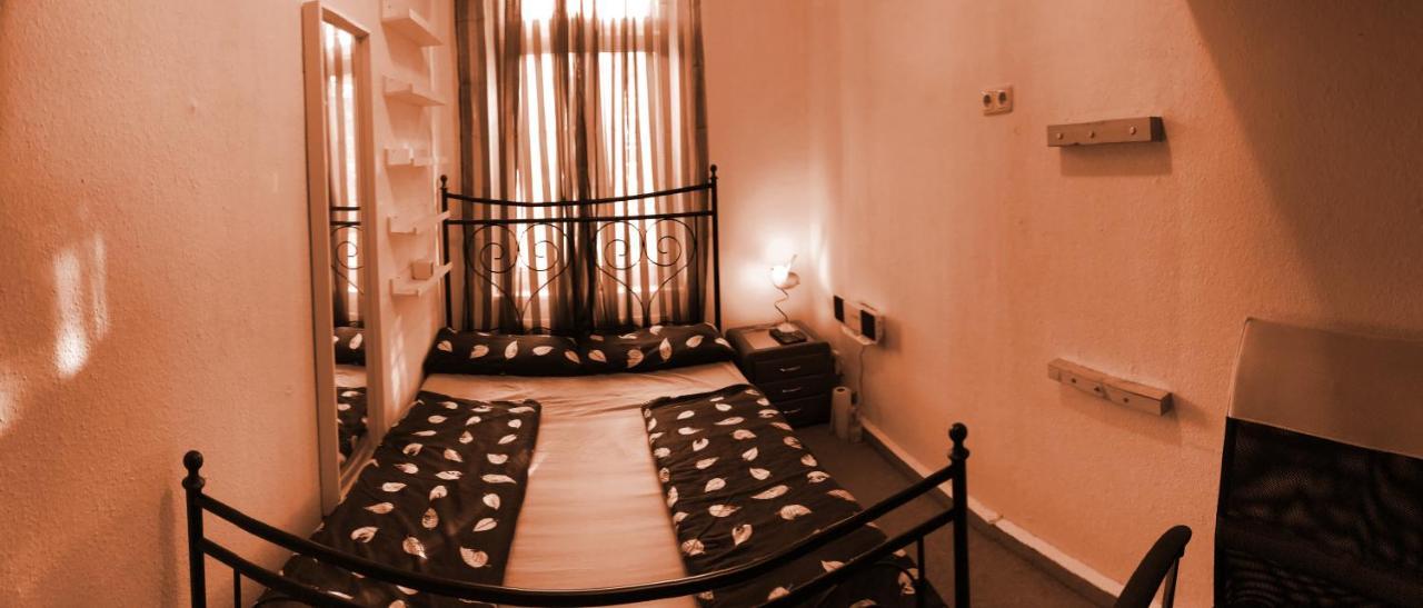 zentrumnahe Privatzimmer Erfurt Exterior foto