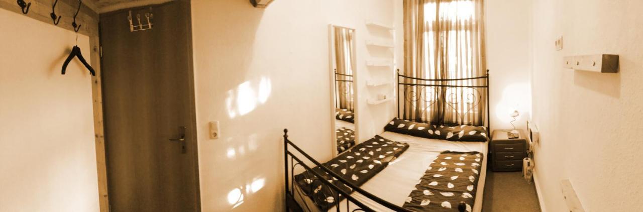 zentrumnahe Privatzimmer Erfurt Exterior foto